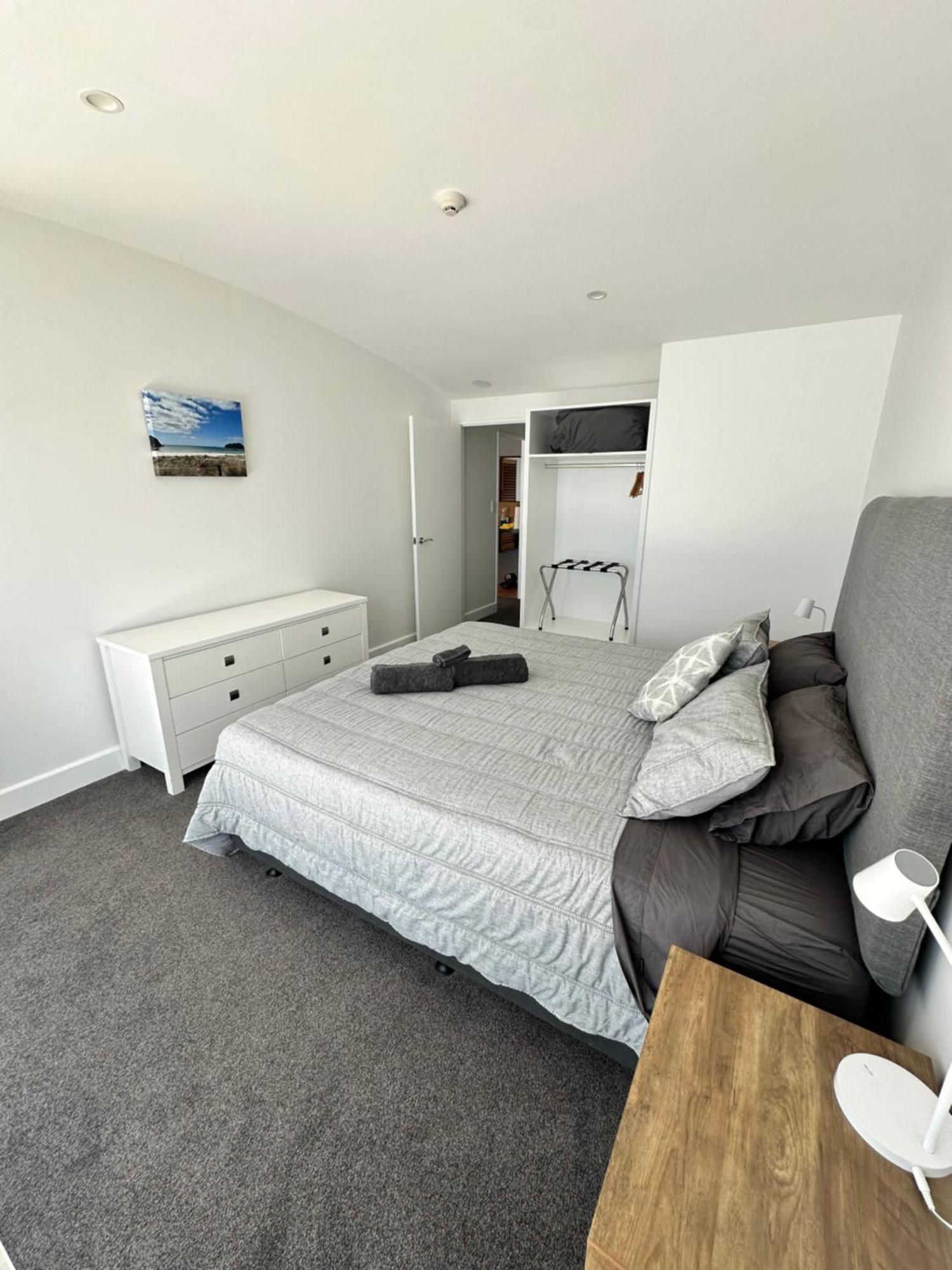 Luxury Beach Escape - 6 Adams Ave Mt Maunganui Маунт Маунгануи Екстериор снимка